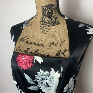 Silk Flower Dress From White House Black Market 6